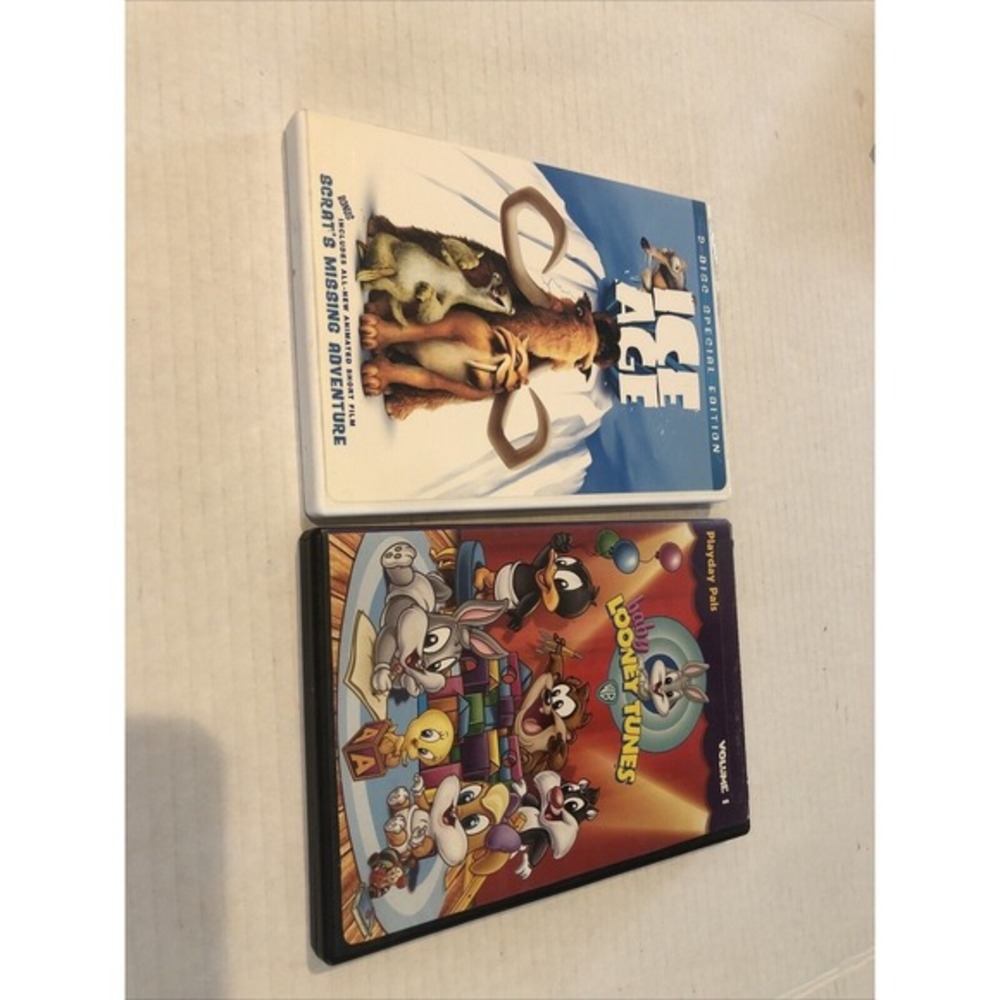 Bundle‎ Of 2  Kids Movies Ice Age & Baby Looney Tunes